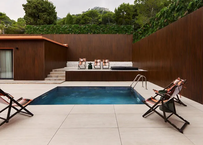 Eze Beach Residence