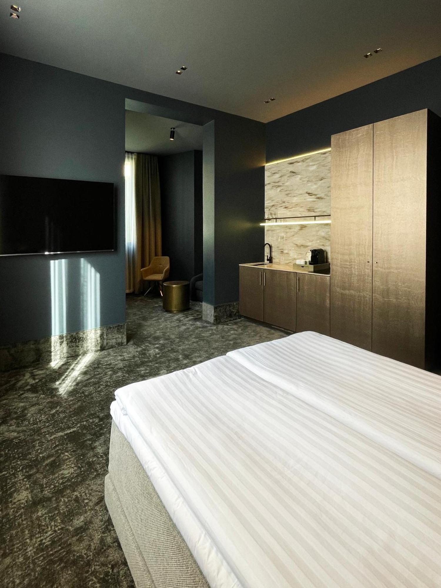 Eze Beach Residence Apartment *